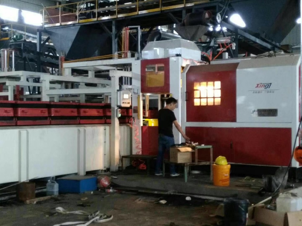 浙江兆元機械兩臺全自動無箱造型機匹配兩條疊式全自動澆鑄線正式投產(chǎn)！